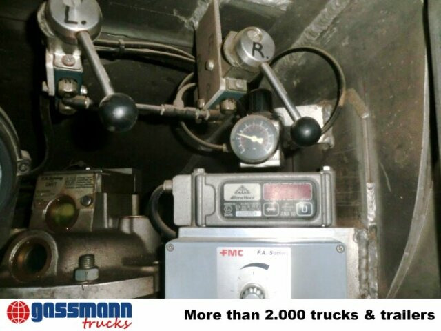 Mercedes-Benz SK 1824 L 4x2, Esterer Tankaufbau ca. 13.100l, 2 - Tankwagen: afbeelding 5 Mercedes-Benz SK 1824 L 4x2, Esterer Tankaufbau ca. 13.100l, 2 - Tankwagen: afbeelding 5