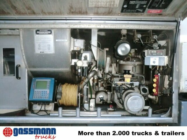 Mercedes-Benz SK 1824 L 4x2, Esterer Tankaufbau ca. 13.100l, 2 - Tankwagen: afbeelding 2 Mercedes-Benz SK 1824 L 4x2, Esterer Tankaufbau ca. 13.100l, 2 - Tankwagen: afbeelding 2