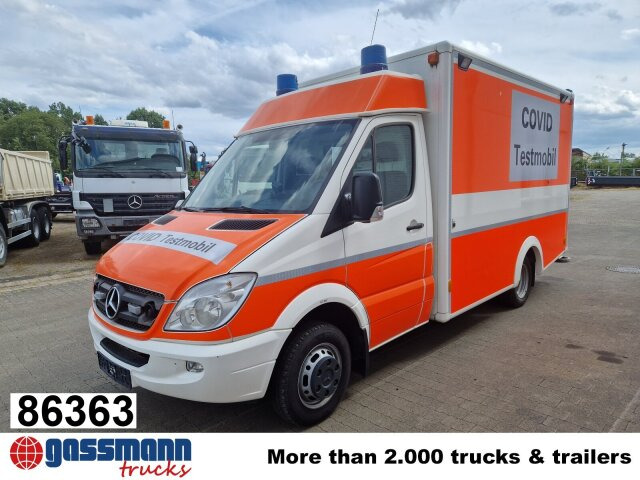 Mercedes-Benz Sprinter 516 CDI 4x2, Rettungswagen - Gesloten bestelwagen: afbeelding 1 Mercedes-Benz Sprinter 516 CDI 4x2, Rettungswagen - Gesloten bestelwagen: afbeelding 1
