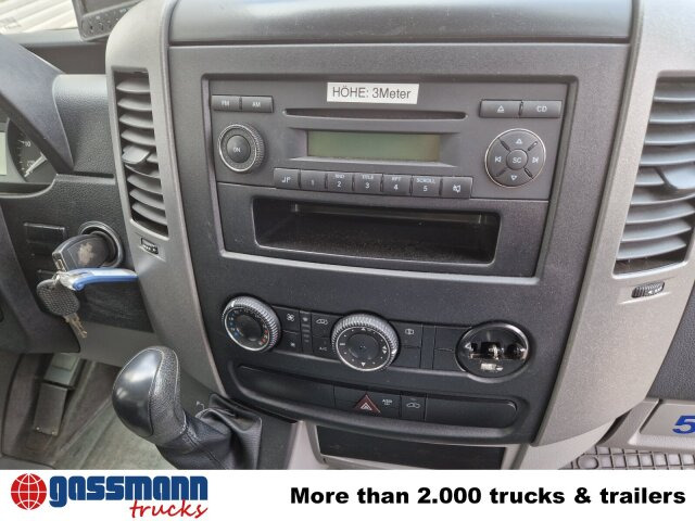 Mercedes-Benz Sprinter 516 CDI 4x2, Rettungswagen - Gesloten bestelwagen: afbeelding 3 Mercedes-Benz Sprinter 516 CDI 4x2, Rettungswagen - Gesloten bestelwagen: afbeelding 3