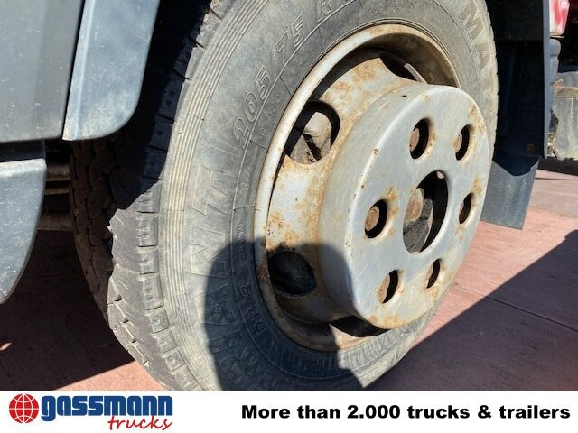 Mitsubishi Canter Fuso 7C15D 4x2, Wasserschaden! - Kipper laadbak: afbeelding 4 Mitsubishi Canter Fuso 7C15D 4x2, Wasserschaden! - Kipper laadbak: afbeelding 4