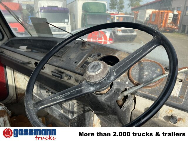 Saurer V5 4x2 - Vrachtwagen met open laadbak: afbeelding 2 Saurer V5 4x2 - Vrachtwagen met open laadbak: afbeelding 2