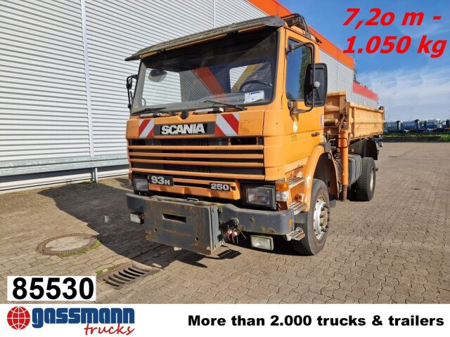 Scania 93H 250 4x4 mit Kran Palfinger PK8000, - Kipper vrachtwagen, Kraanwagen: afbeelding 1 Scania 93H 250 4x4 mit Kran Palfinger PK8000, - Kipper vrachtwagen, Kraanwagen: afbeelding 1