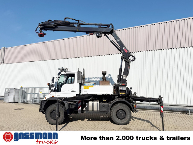 Unimog U400 4x4, Frontzapfwelle, Heckkran Hiab XS - Vrachtwagen met open laadbak, Kraanwagen: afbeelding 5 Unimog U400 4x4, Frontzapfwelle, Heckkran Hiab XS - Vrachtwagen met open laadbak, Kraanwagen: afbeelding 5