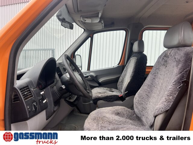 Volkswagen Crafter 2.5 TDI 4x2 Doka, Meiller Kipper - Kipper vrachtwagen: afbeelding 4 Volkswagen Crafter 2.5 TDI 4x2 Doka, Meiller Kipper - Kipper vrachtwagen: afbeelding 4