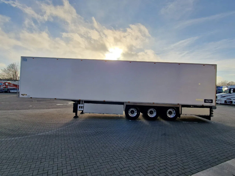 Chereau Thermoking SLX Spectrum Bi Temp Frigo - Pallet boxes - Isotherm oplegger: afbeelding 4 Chereau Thermoking SLX Spectrum Bi Temp Frigo - Pallet boxes - Isotherm oplegger: afbeelding 4