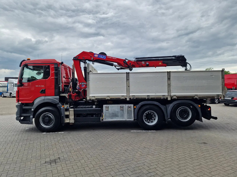 MAN TGS 26.360 6x4 Hydrodrive / Crane HMF1920K-RCS / 3 way tipper HMF / Low KM 110.700! - Kraanwagen: afbeelding 5 MAN TGS 26.360 6x4 Hydrodrive / Crane HMF1920K-RCS / 3 way tipper HMF / Low KM 110.700! - Kraanwagen: afbeelding 5
