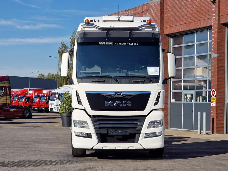 MAN TGX 26.500 6x2 XXL - Chassis - Full air - Night clima - AS Tronic - - Chassis vrachtwagen: afbeelding 2 MAN TGX 26.500 6x2 XXL - Chassis - Full air - Night clima - AS Tronic - - Chassis vrachtwagen: afbeelding 2