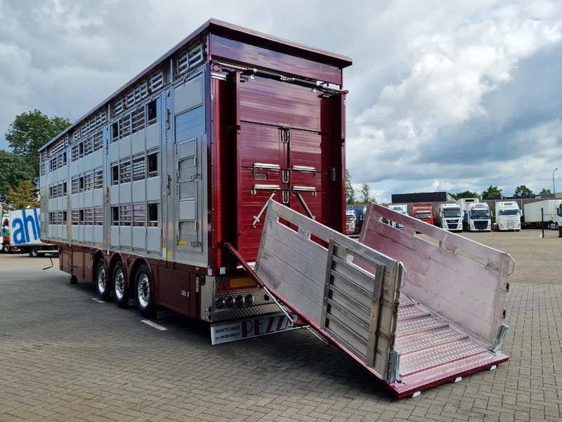 Pezzaioli New - 3 deck livestock 100M2 - Water & Ventilation - Lifting floors - Lifting roof - NEW 2025 - Veewagen oplegger: afbeelding 5 Pezzaioli New - 3 deck livestock 100M2 - Water & Ventilation - Lifting floors - Lifting roof - NEW 2025 - Veewagen oplegger: afbeelding 5