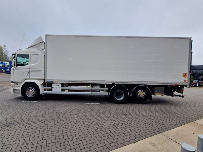 Scania G450 6x2 - Frigo Bi Temp Thermoking - Loadlift - Retarder - Full air - Koelwagen vrachtwagen: afbeelding 4 Scania G450 6x2 - Frigo Bi Temp Thermoking - Loadlift - Retarder - Full air - Koelwagen vrachtwagen: afbeelding 4