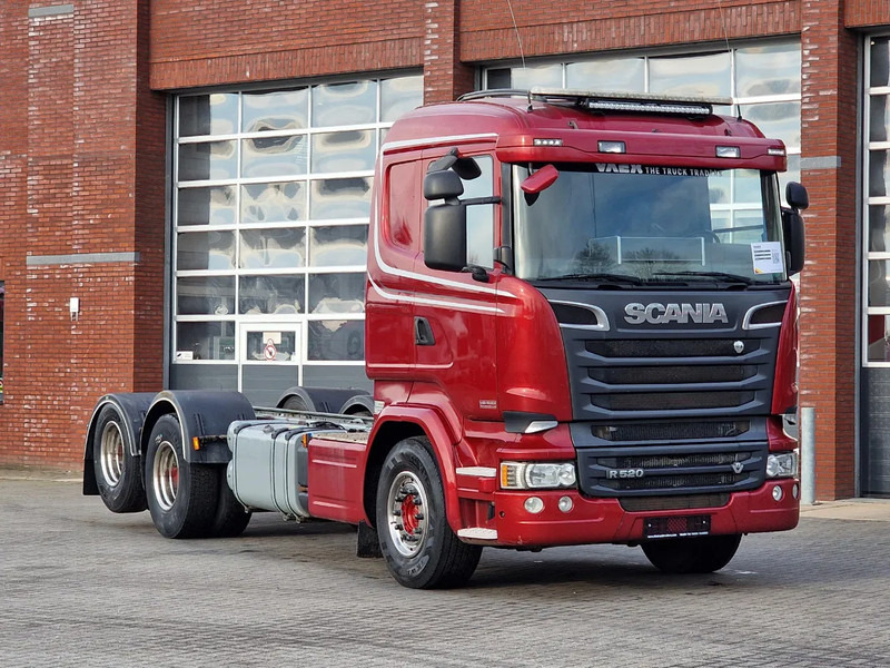 Scania R520 V8 6x2 Chassis - 4.50 WB - Euro 6 - Full air - Chassis vrachtwagen: afbeelding 2 Scania R520 V8 6x2 Chassis - 4.50 WB - Euro 6 - Full air - Chassis vrachtwagen: afbeelding 2