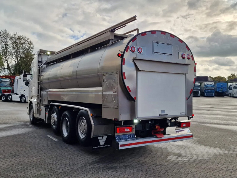 Scania R520 V8 8x2*4 - Tank - 19.000L - 4 compartments - Pump and counter - Retarder - Tankwagen: afbeelding 5 Scania R520 V8 8x2*4 - Tank - 19.000L - 4 compartments - Pump and counter - Retarder - Tankwagen: afbeelding 5