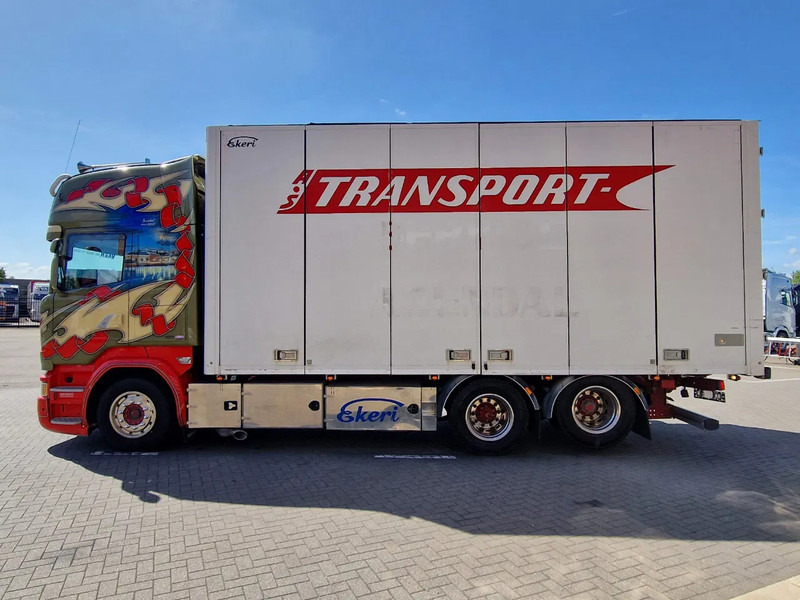 Scania R580 V8 Topline 6x2 - Box with sidedoors - Retarder - Full air - 4.55WB - Bakwagen: afbeelding 4 Scania R580 V8 Topline 6x2 - Box with sidedoors - Retarder - Full air - 4.55WB - Bakwagen: afbeelding 4
