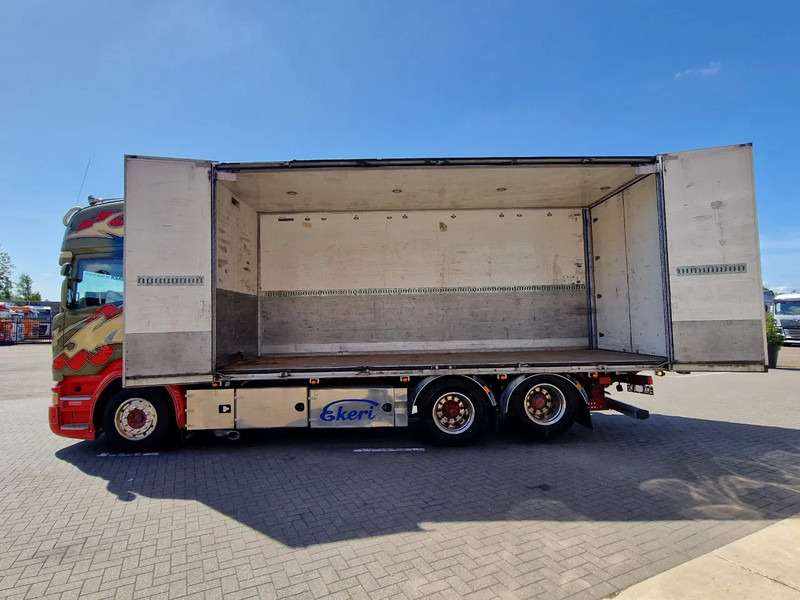 Scania R580 V8 Topline 6x2 - Box with sidedoors - Retarder - Full air - 4.55WB - Bakwagen: afbeelding 5 Scania R580 V8 Topline 6x2 - Box with sidedoors - Retarder - Full air - 4.55WB - Bakwagen: afbeelding 5