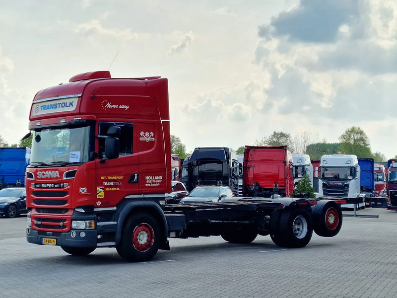 Scania R730 Topline 6x2*4 - Retarder - King of the Road - Night clima - Steering axle - Leather - Chassis vrachtwagen: afbeelding 3 Scania R730 Topline 6x2*4 - Retarder - King of the Road - Night clima - Steering axle - Leather - Chassis vrachtwagen: afbeelding 3