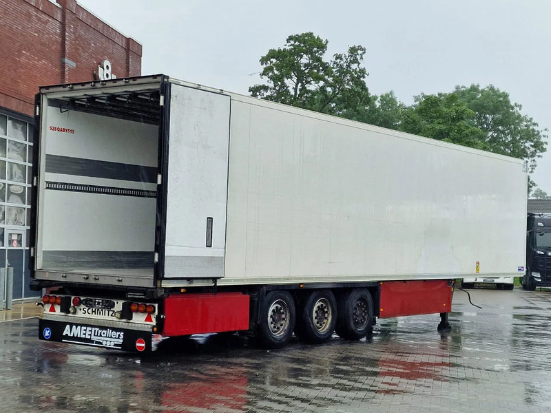 Isotherm oplegger Schmitz Cargobull SCB*S3B - Thermoking SLXe 200 - Rohrbahnen / Meat rails - Lift axle - SAF Axle: afbeelding 10 Isotherm oplegger Schmitz Cargobull SCB*S3B - Thermoking SLXe 200 - Rohrbahnen / Meat rails - Lift axle - SAF Axle: afbeelding 10