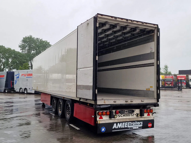 Isotherm oplegger Schmitz Cargobull SCB*S3B - Thermoking SLXe 200 - Rohrbahnen / Meat rails - Lift axle - SAF Axle: afbeelding 6 Isotherm oplegger Schmitz Cargobull SCB*S3B - Thermoking SLXe 200 - Rohrbahnen / Meat rails - Lift axle - SAF Axle: afbeelding 6