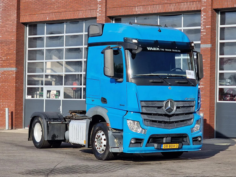 Mercedes-Benz Actros 1842 - 4x2 - Streamspace - Euro 6 - Fridge - Trekker: afbeelding 1 Mercedes-Benz Actros 1842 - 4x2 - Streamspace - Euro 6 - Fridge - Trekker: afbeelding 1