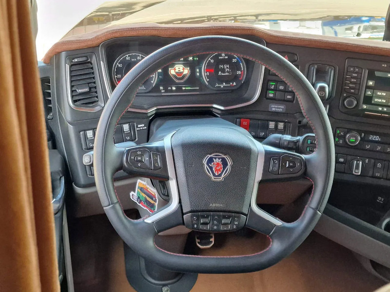 Trekker Scania 520ST V8 NGS 6x2 TUFT Torpedo - New Build & Paint - New BUFFL interior - Show truck: afbeelding 20