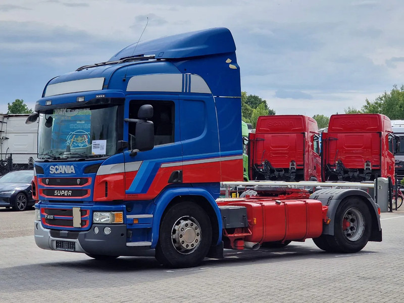 Scania P410 LA4x2MNA Low KM - 388Tkm - Navi - Euro 6 - Opti Cruise - Trekker: afbeelding 3 Scania P410 LA4x2MNA Low KM - 388Tkm - Navi - Euro 6 - Opti Cruise - Trekker: afbeelding 3