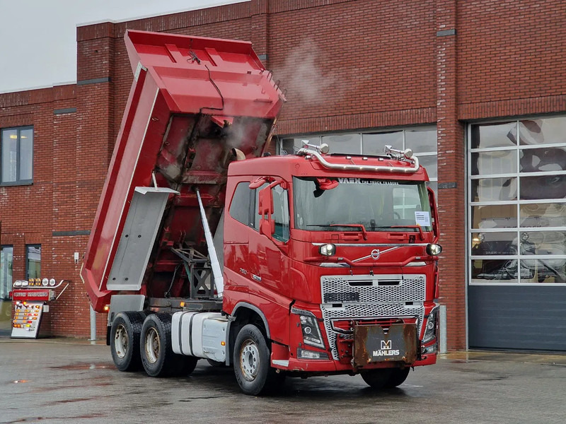 Volvo FH 16.750 6x4 Tipper - Retarder - HUB reduction - Full air - Kipper vrachtwagen: afbeelding 1 Volvo FH 16.750 6x4 Tipper - Retarder - HUB reduction - Full air - Kipper vrachtwagen: afbeelding 1