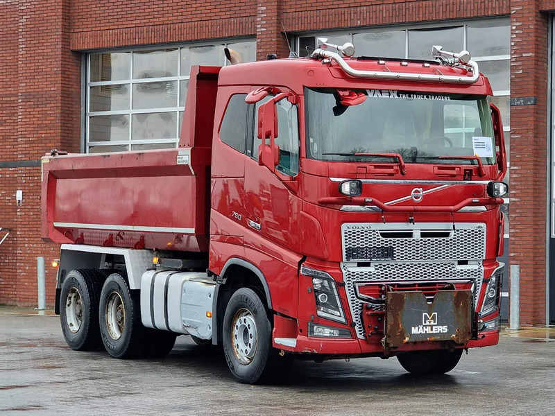 Volvo FH 16.750 6x4 Tipper - Retarder - HUB reduction - Full air - Kipper vrachtwagen: afbeelding 2 Volvo FH 16.750 6x4 Tipper - Retarder - HUB reduction - Full air - Kipper vrachtwagen: afbeelding 2