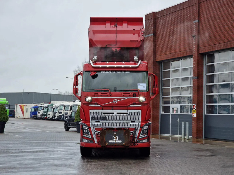Volvo FH 16.750 6x4 Tipper - Retarder - HUB reduction - Full air - Kipper vrachtwagen: afbeelding 3 Volvo FH 16.750 6x4 Tipper - Retarder - HUB reduction - Full air - Kipper vrachtwagen: afbeelding 3