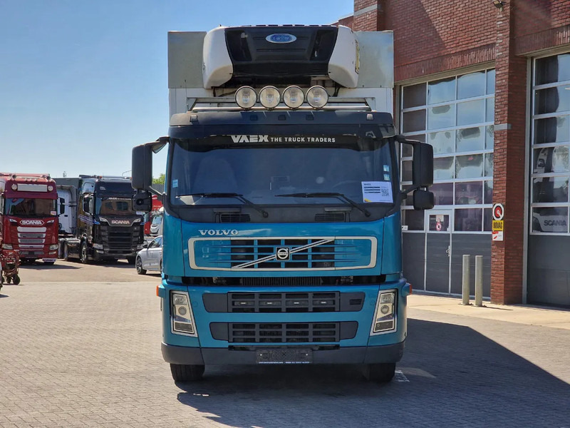 Volvo FM 12.380 4x2 - Frigo Carrier Supra - Loadlift - Hooks/Rohrbahnen/Vleeshang - Koelwagen vrachtwagen: afbeelding 2 Volvo FM 12.380 4x2 - Frigo Carrier Supra - Loadlift - Hooks/Rohrbahnen/Vleeshang - Koelwagen vrachtwagen: afbeelding 2