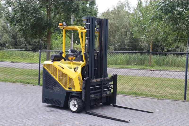 Combilift CB3000 | 2.5 TON | 6 METER | TRIPLEX | SIDESHIFT - 4-weg zijlader: afbeelding 5 Combilift CB3000 | 2.5 TON | 6 METER | TRIPLEX | SIDESHIFT - 4-weg zijlader: afbeelding 5