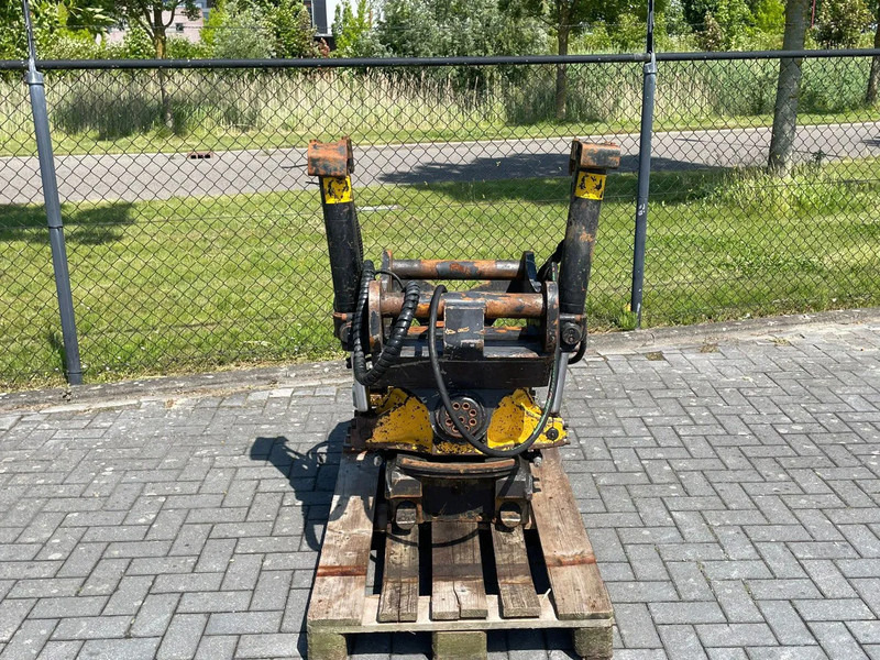 Engcon EC226 | S70 | TILT ROTATOR | ROTOTILT - Draaikantelstuk voor Bouwmachine: afbeelding 3 Engcon EC226 | S70 | TILT ROTATOR | ROTOTILT - Draaikantelstuk voor Bouwmachine: afbeelding 3