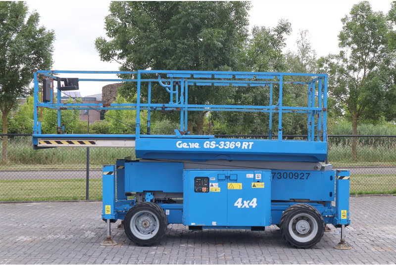 Genie GS-3369 RT | 12 METER | ROUGH TERRAIN - Schaarlift: afbeelding 1 Genie GS-3369 RT | 12 METER | ROUGH TERRAIN - Schaarlift: afbeelding 1
