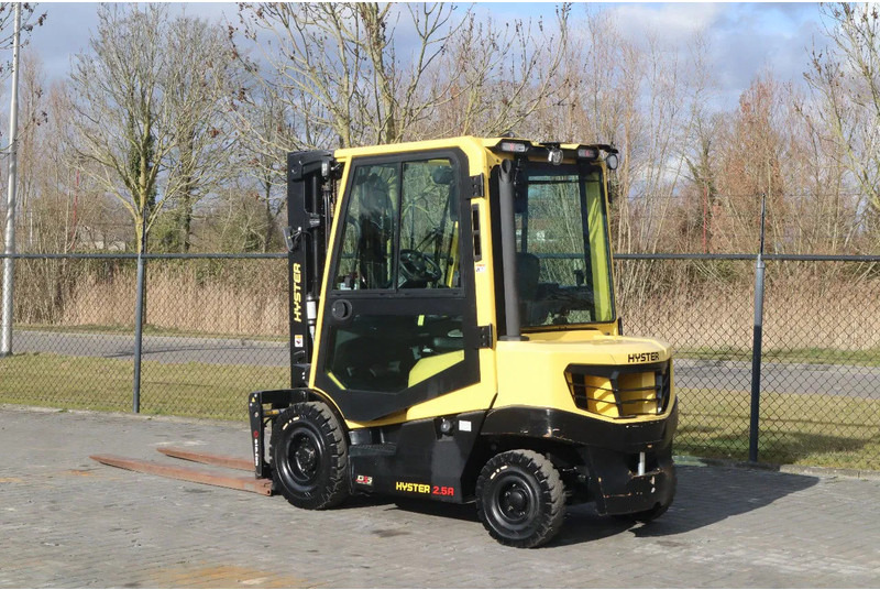 Hyster H2.5 A | BOOM SUSPENSION | SIDESHIFT | FORK EXTENTIONS | FORK POSITIONERS - Diesel heftruck: afbeelding 3 Hyster H2.5 A | BOOM SUSPENSION | SIDESHIFT | FORK EXTENTIONS | FORK POSITIONERS - Diesel heftruck: afbeelding 3