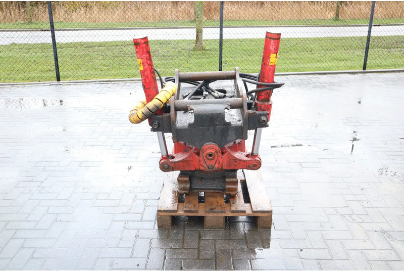 INDEXATOR ROTOTILT RT80 | TILTROTATOR | S70 - Draaikantelstuk voor Bouwmachine: afbeelding 2 INDEXATOR ROTOTILT RT80 | TILTROTATOR | S70 - Draaikantelstuk voor Bouwmachine: afbeelding 2