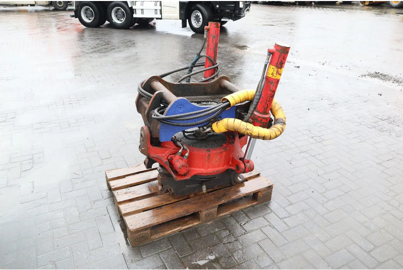 INDEXATOR ROTOTILT RT80 | TILTROTATOR | S70 - Draaikantelstuk voor Bouwmachine: afbeelding 4 INDEXATOR ROTOTILT RT80 | TILTROTATOR | S70 - Draaikantelstuk voor Bouwmachine: afbeelding 4