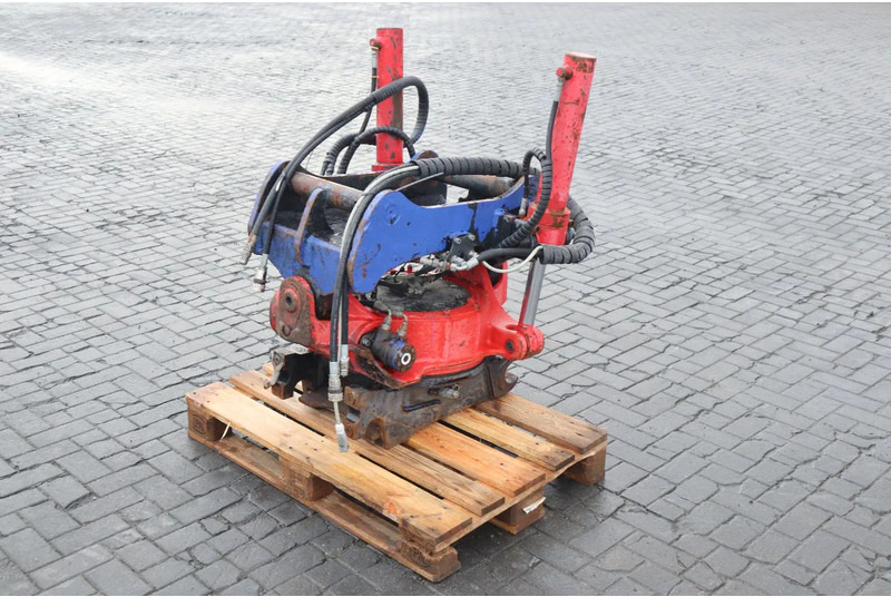 INDEXATOR ROTOTILT RT80 | TILTROTATOR | S70 - Draaikantelstuk voor Bouwmachine: afbeelding 1 INDEXATOR ROTOTILT RT80 | TILTROTATOR | S70 - Draaikantelstuk voor Bouwmachine: afbeelding 1
