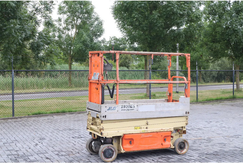 JLG 1930 ES | 7.7 METER | 230 KG - Schaarlift: afbeelding 2 JLG 1930 ES | 7.7 METER | 230 KG - Schaarlift: afbeelding 2