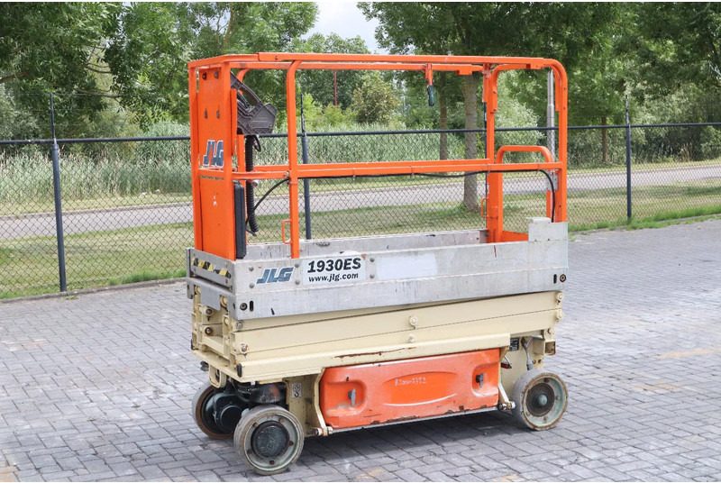 JLG 1930 ES | 7.7 METER | 230 KG - Schaarlift: afbeelding 2 JLG 1930 ES | 7.7 METER | 230 KG - Schaarlift: afbeelding 2