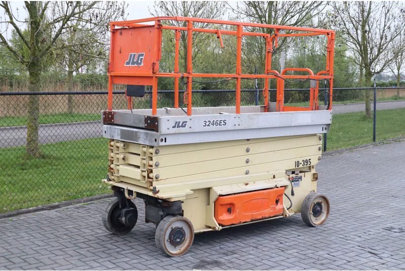 JLG 3246 ES | 12 METER | 320 KG - Schaarlift: afbeelding 3 JLG 3246 ES | 12 METER | 320 KG - Schaarlift: afbeelding 3