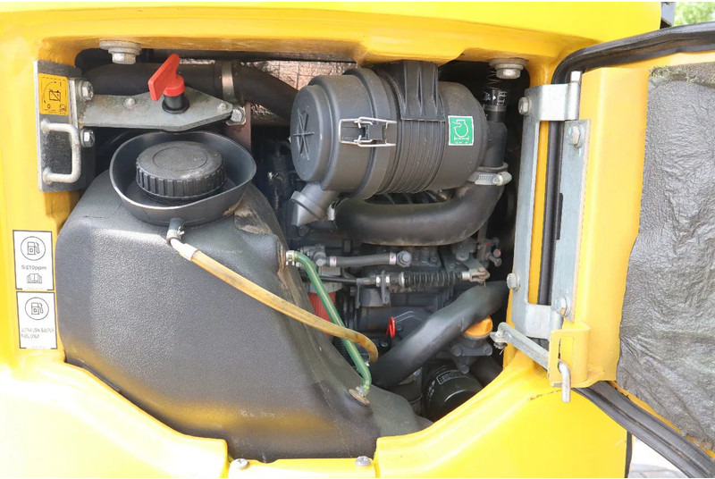 Minigraafmachine Komatsu PC16 R-3HS | 3X BUCKET | QUICK COUPLER | SWING BOOM: afbeelding 13