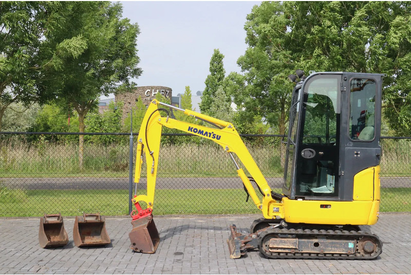 Komatsu PC16 R-3HS | 3X BUCKET | QUICK COUPLER | SWING BOOM - Minigraafmachine: afbeelding 1 Komatsu PC16 R-3HS | 3X BUCKET | QUICK COUPLER | SWING BOOM - Minigraafmachine: afbeelding 1