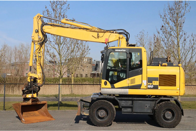 Komatsu PW160-11 | ENGCON TILTROTATOR | BUCKET | TRAILER HYDR. - Mobiele graafmachine: afbeelding 1 Komatsu PW160-11 | ENGCON TILTROTATOR | BUCKET | TRAILER HYDR. - Mobiele graafmachine: afbeelding 1