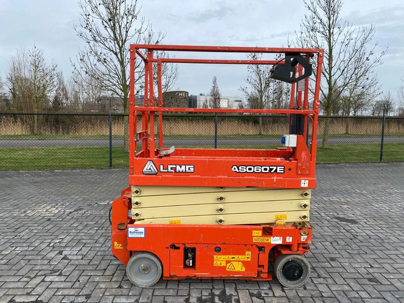 LGMG AS0607E | 7.8 METER | 230 KG | GS-1932 | ES 1932 - Schaarlift: afbeelding 1 LGMG AS0607E | 7.8 METER | 230 KG | GS-1932 | ES 1932 - Schaarlift: afbeelding 1