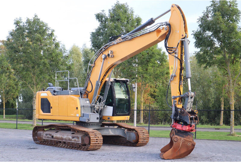 Liebherr R924 WLC | ROTOTILT R8 | BUCKET | - Rupsgraafmachine: afbeelding 5 Liebherr R924 WLC | ROTOTILT R8 | BUCKET | - Rupsgraafmachine: afbeelding 5