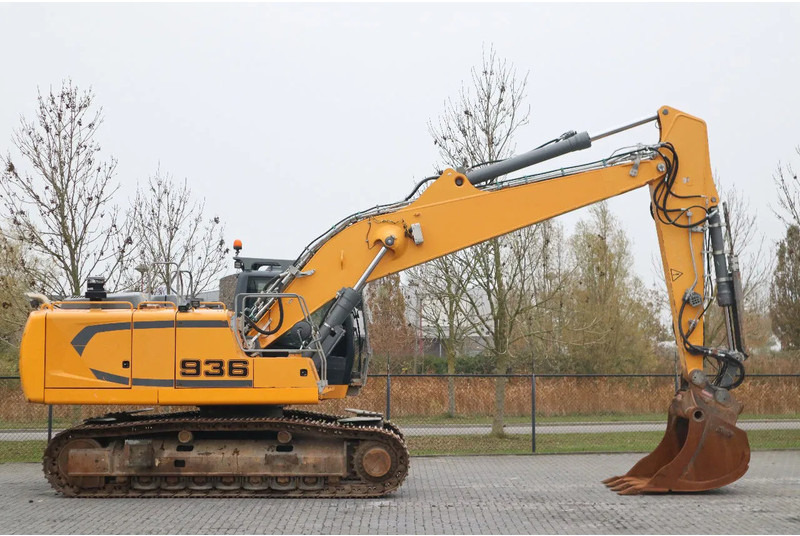 Liebherr R936 NLC | STRAIGHT BOOM | MAGNET GEN | OILQUICK - Rupsgraafmachine: afbeelding 4 Liebherr R936 NLC | STRAIGHT BOOM | MAGNET GEN | OILQUICK - Rupsgraafmachine: afbeelding 4