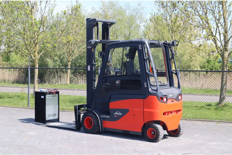 Linde E35 HL-01 | SIDESHIFT | POSITIONERS | LOW HOURS - Elektrische heftruck: afbeelding 3 Linde E35 HL-01 | SIDESHIFT | POSITIONERS | LOW HOURS - Elektrische heftruck: afbeelding 3