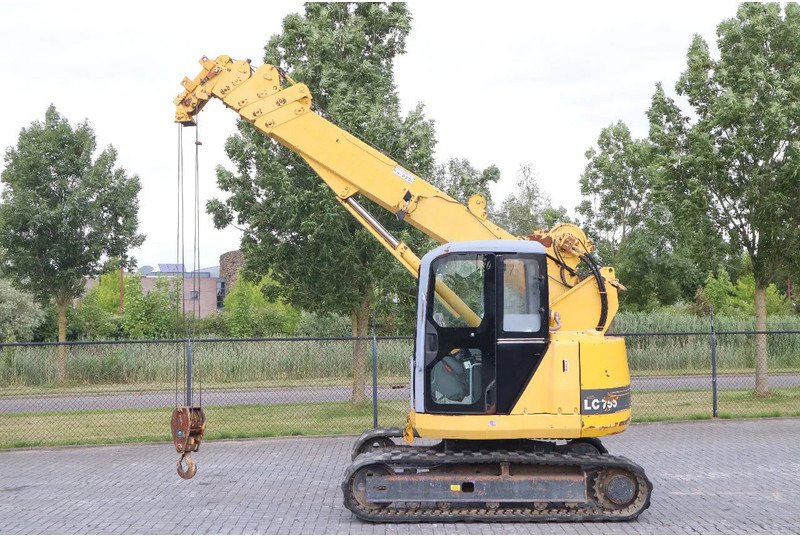 Maeda LC755-3 | 17.5 M LIFT HEIGHT | CRAWLER | UNIC - Minikraan: afbeelding 1 Maeda LC755-3 | 17.5 M LIFT HEIGHT | CRAWLER | UNIC - Minikraan: afbeelding 1