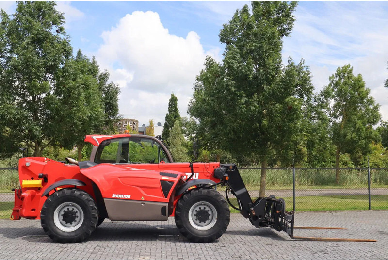 Manitou MLT 960 | SWING HYDR. QUICK COUPLER | HYDR. FORKS | BUCKET - Verreiker: afbeelding 4 Manitou MLT 960 | SWING HYDR. QUICK COUPLER | HYDR. FORKS | BUCKET - Verreiker: afbeelding 4