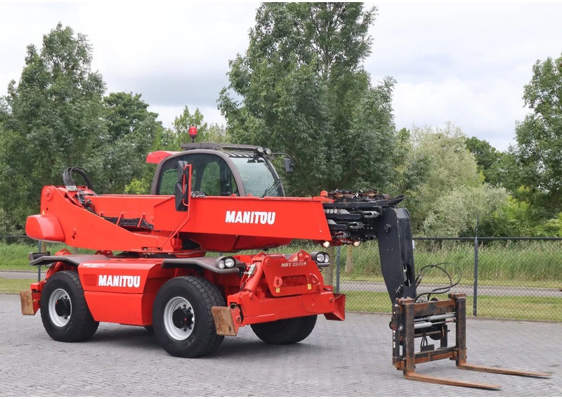 Manitou MRT 2540+ PRIVILEGE | HYDR. FORKS | REMOTE CTRL | PT1500 WINCH - Lader: afbeelding 5 Manitou MRT 2540+ PRIVILEGE | HYDR. FORKS | REMOTE CTRL | PT1500 WINCH - Lader: afbeelding 5