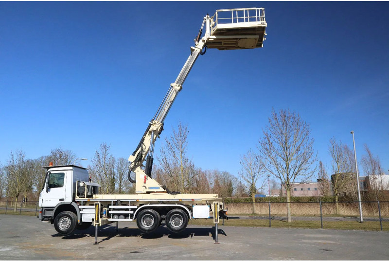 Mercedes-Benz Actros 2636 6X4 | TUNNEL PLATFORM | REMOTE DRIVING - Kraanwagen: afbeelding 3 Mercedes-Benz Actros 2636 6X4 | TUNNEL PLATFORM | REMOTE DRIVING - Kraanwagen: afbeelding 3