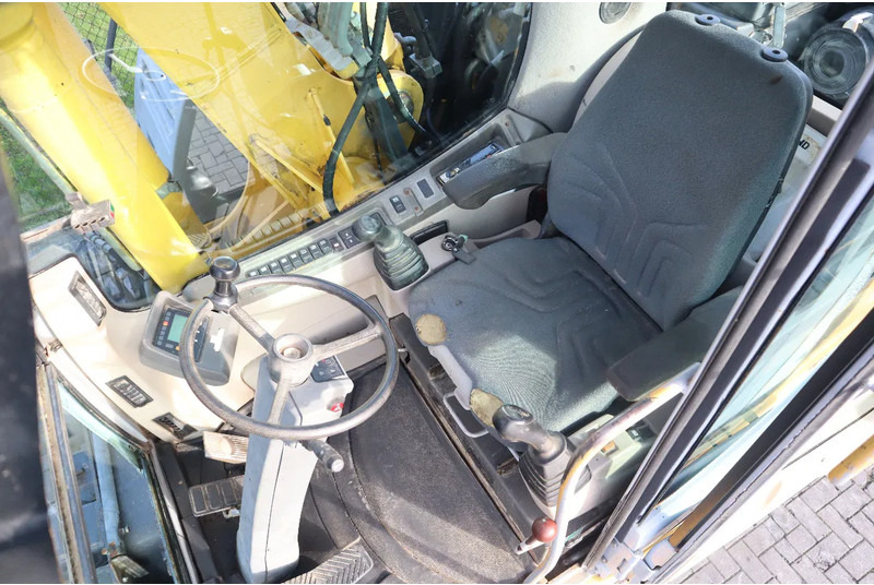 Mobiele graafmachine New Holland MH CITY | TILT BUCKET | QUICK COUPLER | DOZER BLADE: afbeelding 15